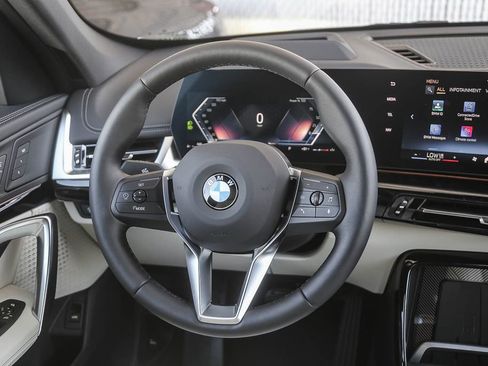 New 2026 BMW X1 xDrive28i w/ Technology Package AWD/4WD image 11