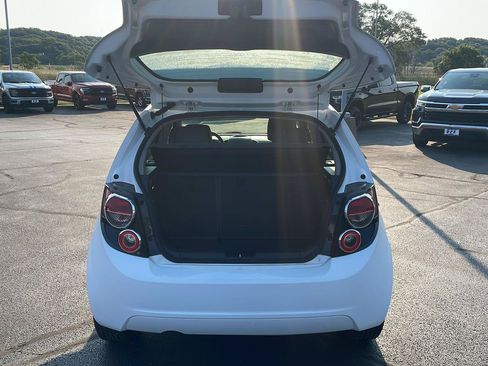 Used 2015 Chevrolet Sonic LT FWD image 24