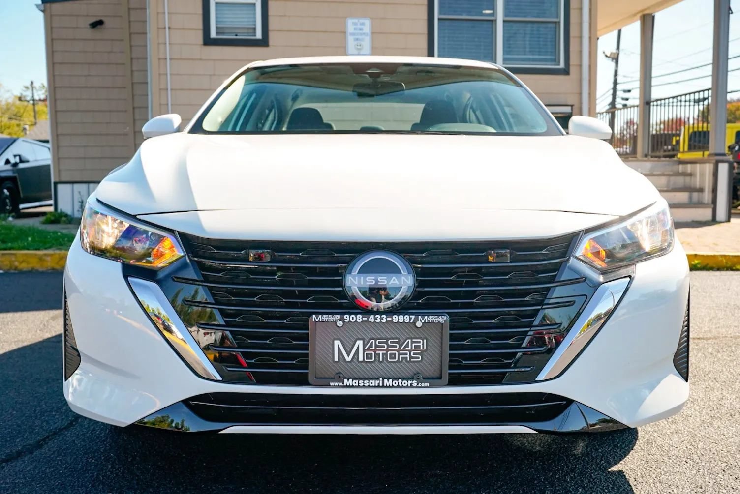 Used 2025 Nissan Sentra S FWD image 2