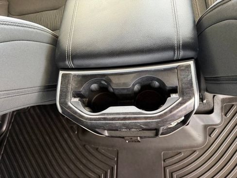 Used 2021 RAM 1500 Big Horn RWD image 31
