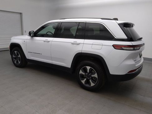 Used 2022 Jeep Grand Cherokee Limited 4xe image 3