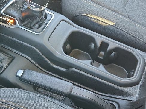 New 2025 Jeep Gladiator Sport image 30