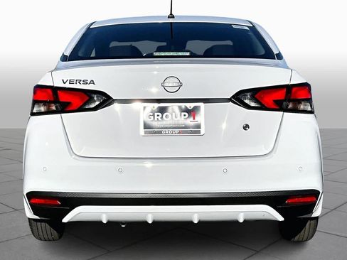 New 2025 Nissan Versa S image 4