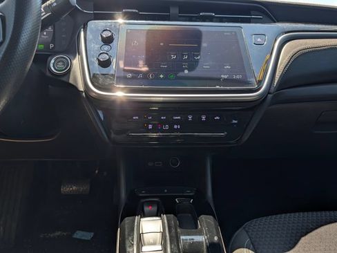 Used 2023 Chevrolet Bolt EUV LT w/ Driver Confidence Package FWD image 19