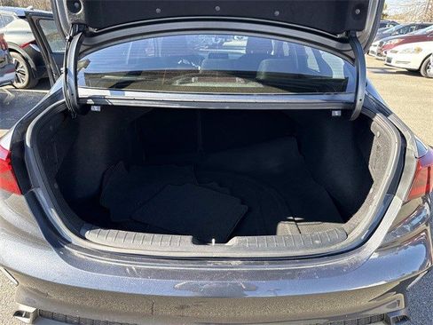 Used 2022 Kia Forte LXS w/ LXS Technology Package image 12