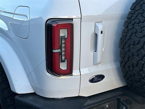 Certified 2021 Ford Bronco Outer Banks image 7