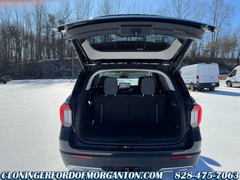 New 2026 Ford Explorer Active w/ Active Comfort Package image 7