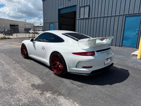 Used 2015 Porsche 911 GT3 w/ Sound Package Plus RWD image 67