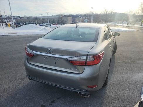 Used 2017 Lexus ES 350 image 8