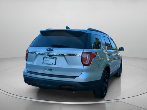 Used 2018 Ford Explorer FWD image 26