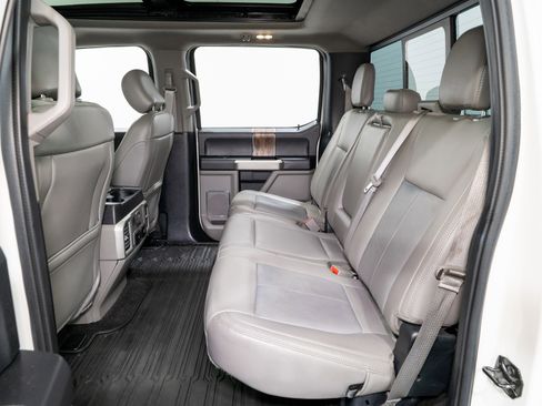 Used 2020 Ford F150 Lariat w/ Equipment Group 502A Luxury image 38