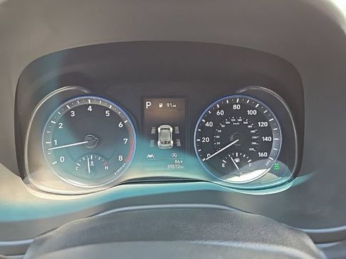 Certified 2023 Hyundai Kona SEL AWD/4WD image 39