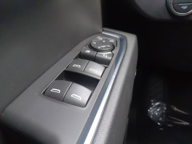 Used 2022 Chevrolet Silverado 1500 LTZ w/ LTZ Convenience Package II AWD/4WD image 21