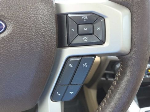 Certified 2019 Ford F150 Lariat w/ Equipment Group 502A Luxury AWD/4WD image 46