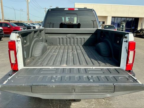 Used 2020 Ford F250 Lariat w/ Lariat Ultimate Package image 17