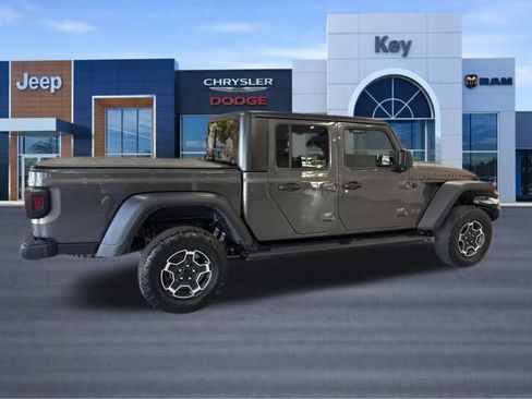 Used 2022 Jeep Gladiator Mojave w/ Cold Weather Group AWD/4WD image 8