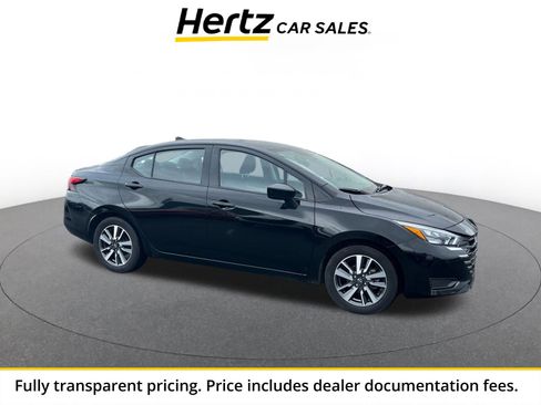 Used 2025 Nissan Versa SV FWD image 1