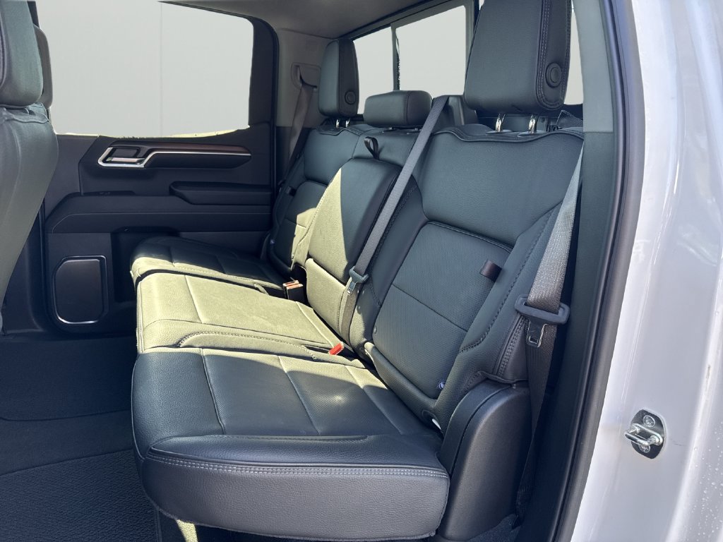 Used 2024 GMC Sierra 1500 Denali w/ Denali Reserve Package AWD/4WD image 13