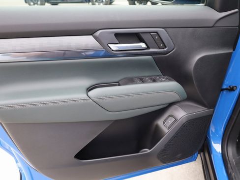 New 2026 GMC Terrain AT4 image 10