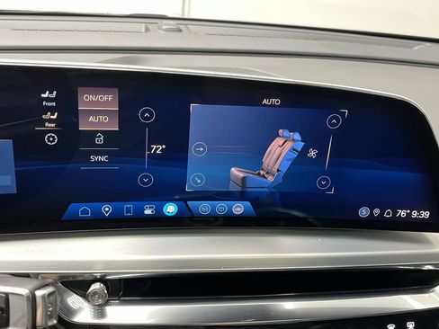 Used 2024 Cadillac Lyriq Luxury w/ LPO, Floor Liner Package image 20