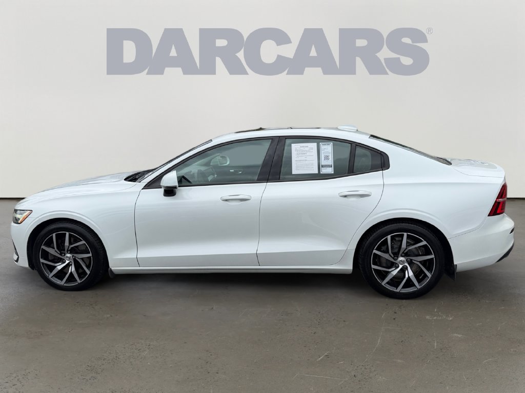 Used 2020 Volvo S60 T6 Momentum w/ Protection Package Premier AWD/4WD image 4