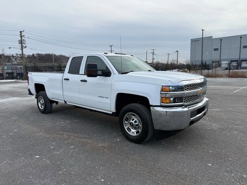 Used 2019 Chevrolet Silverado 2500 W/T w/ WT Convenience Package image 11