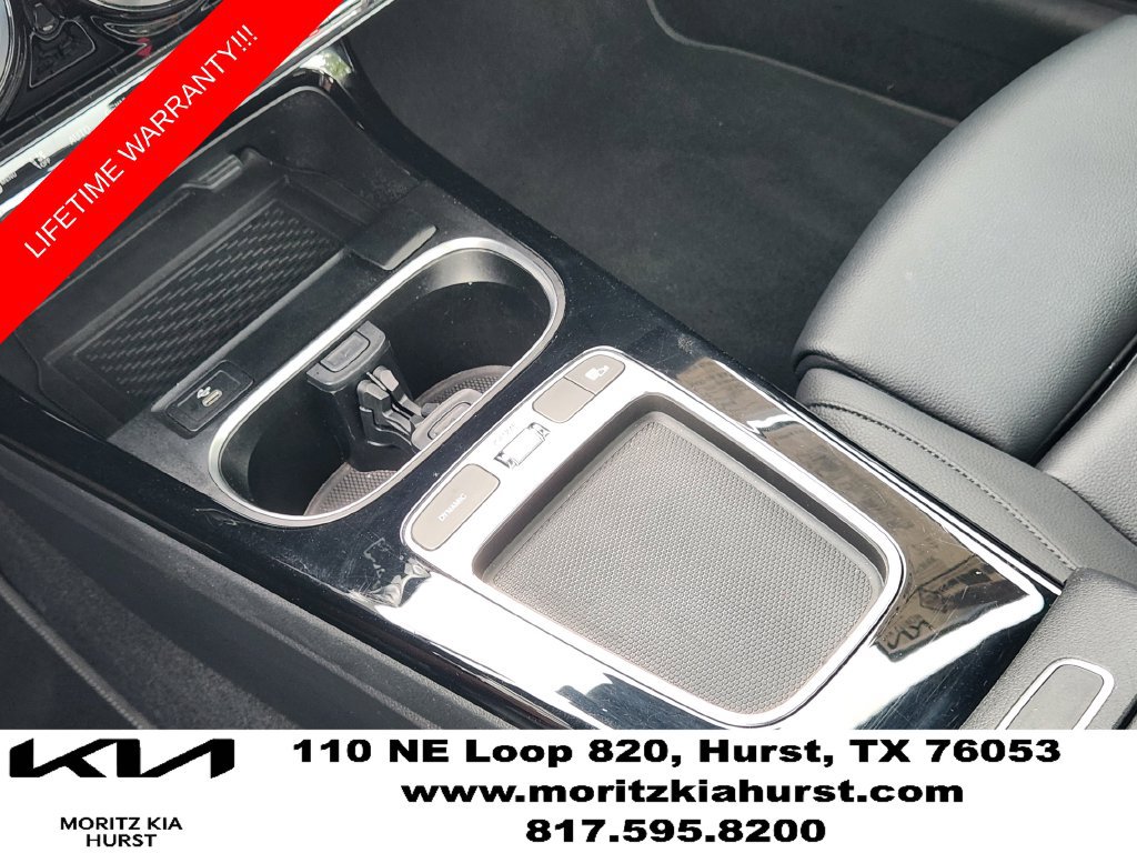 Used 2025 Mercedes-Benz CLA 250 image 9
