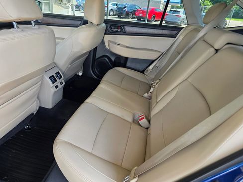 Used 2015 Subaru Outback 2.5i Limited image 17