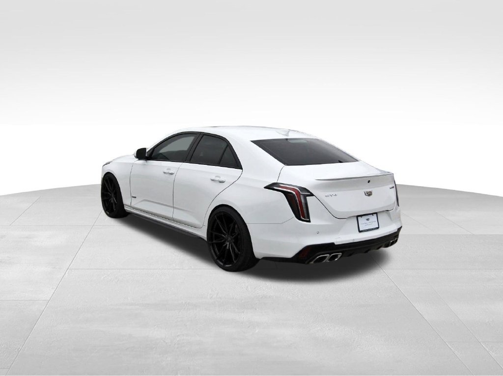 Used 2021 Cadillac CT4 V w/ Technology Package RWD image 3