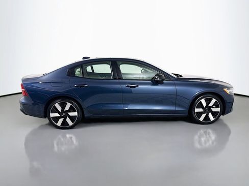 Used 2024 Volvo S60 T8 Ultimate w/ Climate Package image 8