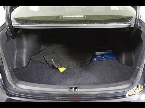 Used 2024 Toyota Corolla LE image 14