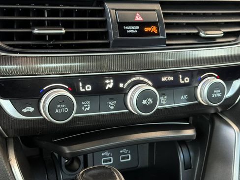 Used 2021 Honda Accord Sport image 15