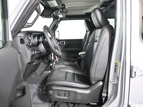 Used 2024 Jeep Wrangler Unlimited Sahara w/ Safety Group AWD/4WD image 20