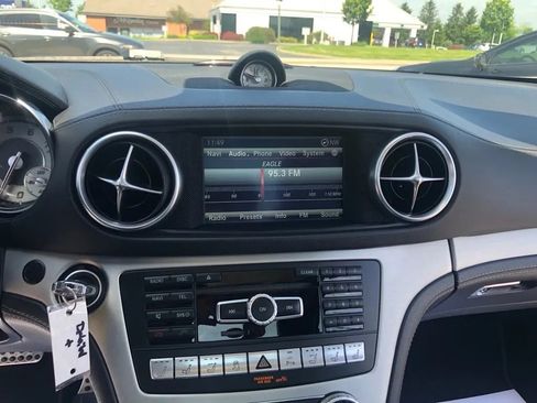 Used 2015 Mercedes-Benz SL 400 image 10