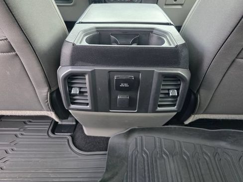 Used 2016 Ford F150 XLT w/ Equipment Group 302A Luxury AWD/4WD image 18