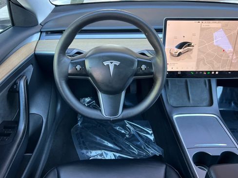 Used 2023 Tesla Model 3 Standard Range RWD image 15