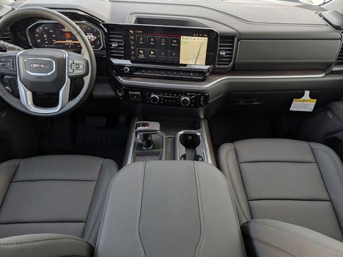 New 2026 GMC Sierra 1500 SLT image 10