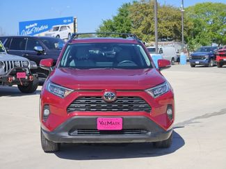 Used 2019 Toyota RAV4 XLE Premium w/ Advanced Technology Package video 2