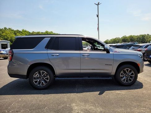 Used 2021 Chevrolet Tahoe Z71 w/ Luxury Package image 11