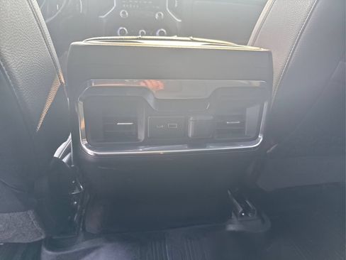Used 2021 GMC Sierra 1500 Denali AWD/4WD image 18
