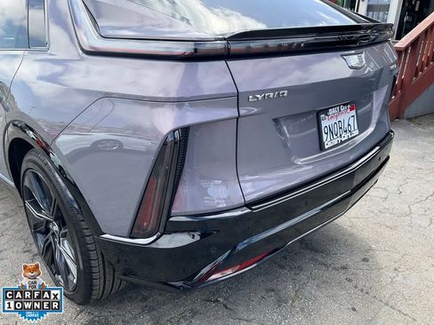 Used 2024 Cadillac Lyriq Sport AWD/4WD image 84