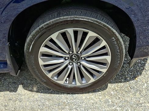 Used 2025 INFINITI QX80 Luxe AWD/4WD image 8