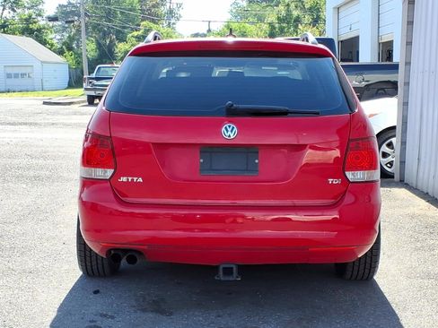 Used 2013 Volkswagen Jetta TDI FWD image 4
