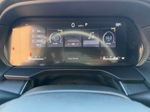New 2026 Jeep Grand Cherokee Laredo AWD/4WD image 11