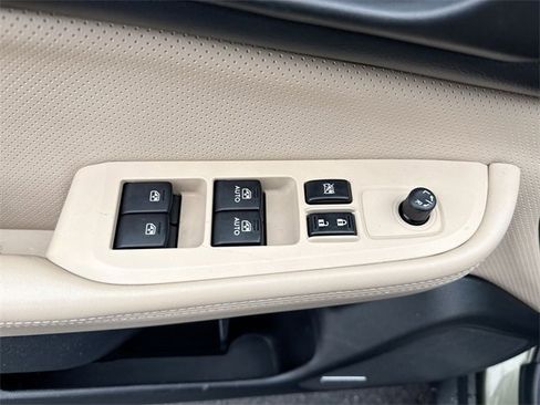Used 2015 Subaru Outback 2.5i Limited image 15