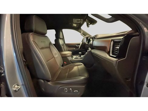 Used 2024 GMC Sierra 1500 Denali w/ Technology Package image 15