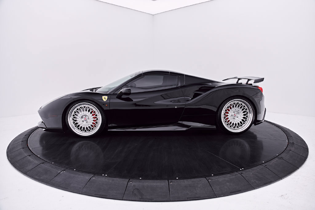 Used 2018 Ferrari 488 Spider RWD image 18