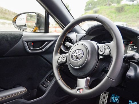 New 2026 Toyota GR86 YUZU Limited image 17