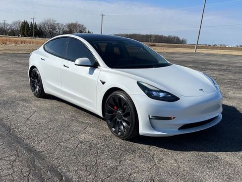 Used 2023 Tesla Model 3 Performance image 5