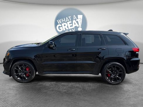 Used 2018 Jeep Grand Cherokee SRT AWD/4WD image 7